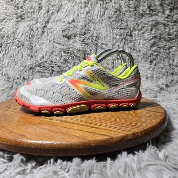New Balance Minimus 10 V2 Womens Size 7.5 Running Outdoor Shoes Sneakers WR10WC2 - Picture 2 of 9